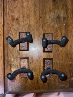 Guitar wall hangers