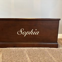 Pottery Barn Kids Toy Chest