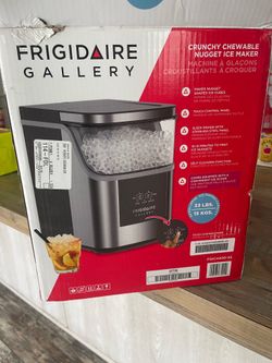 Nugget ice machine