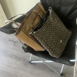 Tengo Dos Bolsas De Marcas Disponibles 