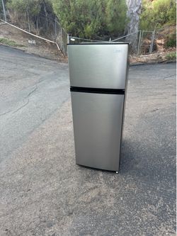 Refrigerator household 2 door mini fridge freezer stainless steel 7.2 cubics (free local delivery)