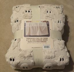 Costco Halloween Ghost Embroidered Faux Fur Throw Blanket