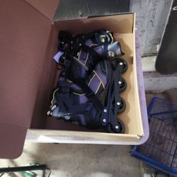 SIZE 9 ROLLERBLADES