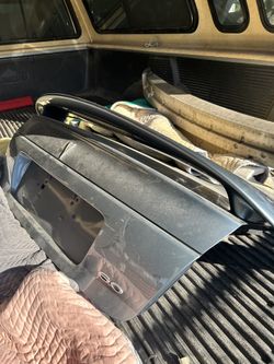 04-06 GTO Trunk & Spoiler