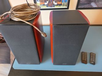 EDIFIER POWERED SPEAKERS w BLUETOOTH