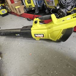 RYOBI

40V HP Brushless 190 MPH 730 CFM Cordless Battery Jet Fan Leaf Blower (Tool Only)
