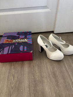 Shoes Halloween $15