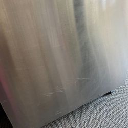 Selling Fridge