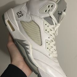 Jordan 5 “white Metallic”