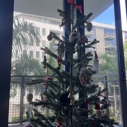 IKEA Christmas Tree 5,7 (67”, 1,70cm)