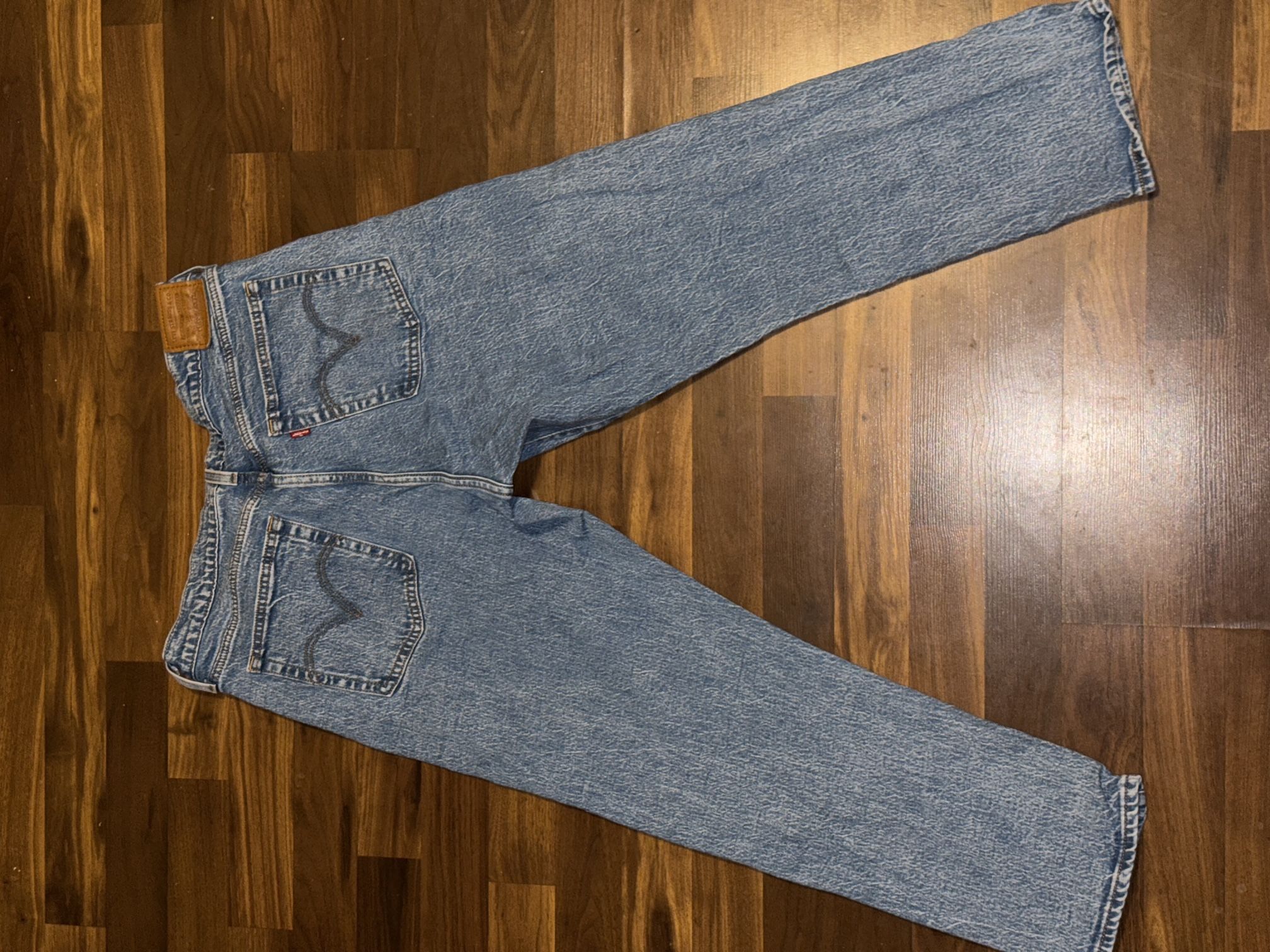 LEVI’S PREMIUM WEDGIE STRAIGHT FIT WOMENS JEANS SIZE 33