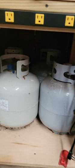 4 Propane Tanks