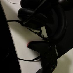 Xbox Series S With Controller And Headset 