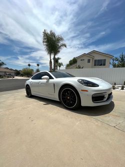 2022 Porsche Panamera · Platinum Edition Sedan 4D