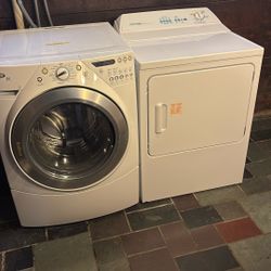 Washer And Gas Dryer Working FREE