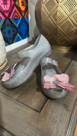 Mini Melissa silver with pink butterfly size 11 toddlers