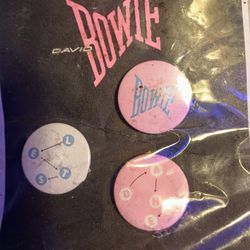 Unopened David Bowie 1983 Serious moonlight tour  Pin badges