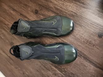 Green NIKE