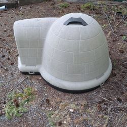 XL Dogloo