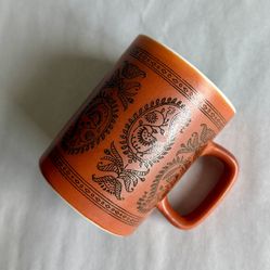 Vintage 10-oz Red Paisley Pattern Ceramic Mug