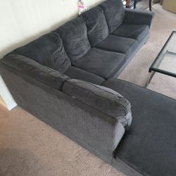 Sectional Couch And Center Table (FREE)