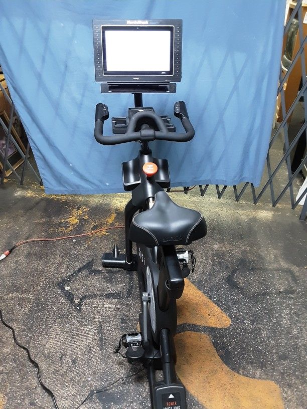 NORDICTRACK S15i Bike Exercise