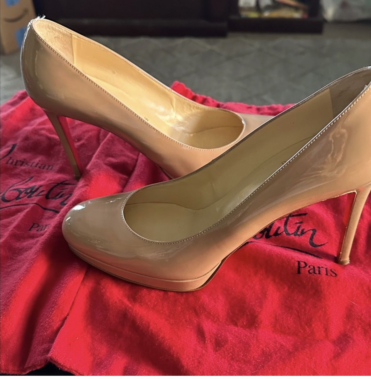 Authentic Christian Louboutin 8.5.