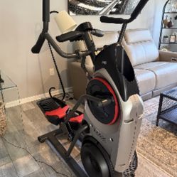 Bowflex Max Trainer M5