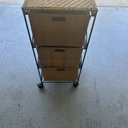 Storage Rack w/ 3  Baskets 