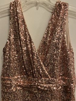 Sexy Pink Sequin Gown Dress Full Length Belle Badgley Mischka for Sale in  Phoenix, AZ - OfferUp