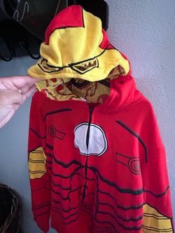 Youth graphic sweatshirts