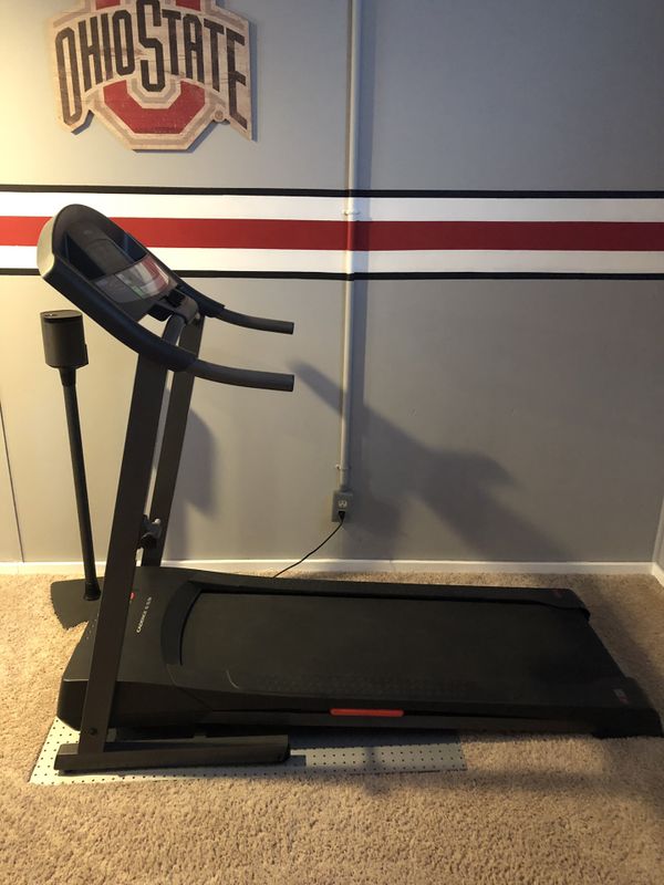 Weslo Treadmill for Sale in Cincinnati, OH OfferUp