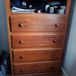 4 Drawer Chest