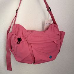 Ultra-Light Dopamine Pink Multi-Pocket Crossbody Bag w/ Bottle Holder