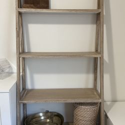 Bookshelf 