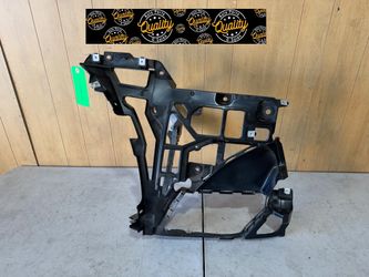 2021 2022 2023 2024 2025 Porsche Carrera 911 Rear Bumper Driver Side Left Side Retaining Bracket 