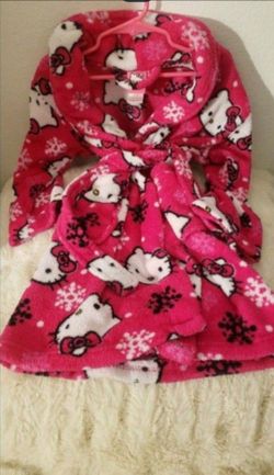 Hello Kitty Robe, 5/6 girls
