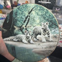 Decorative White Tiger Plate
