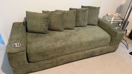 🛋️ OLIVE GREEN CORDUROY COUCH