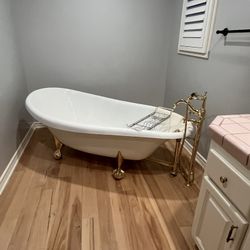 Kohler  Birthday Tub 