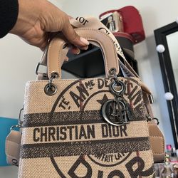 Tan Handbag With Crossbody Strap