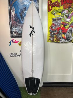 Rusty SD Model Surfboard 6’0 31.5 L