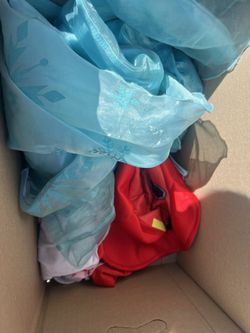 Kid Costumes Small Box 