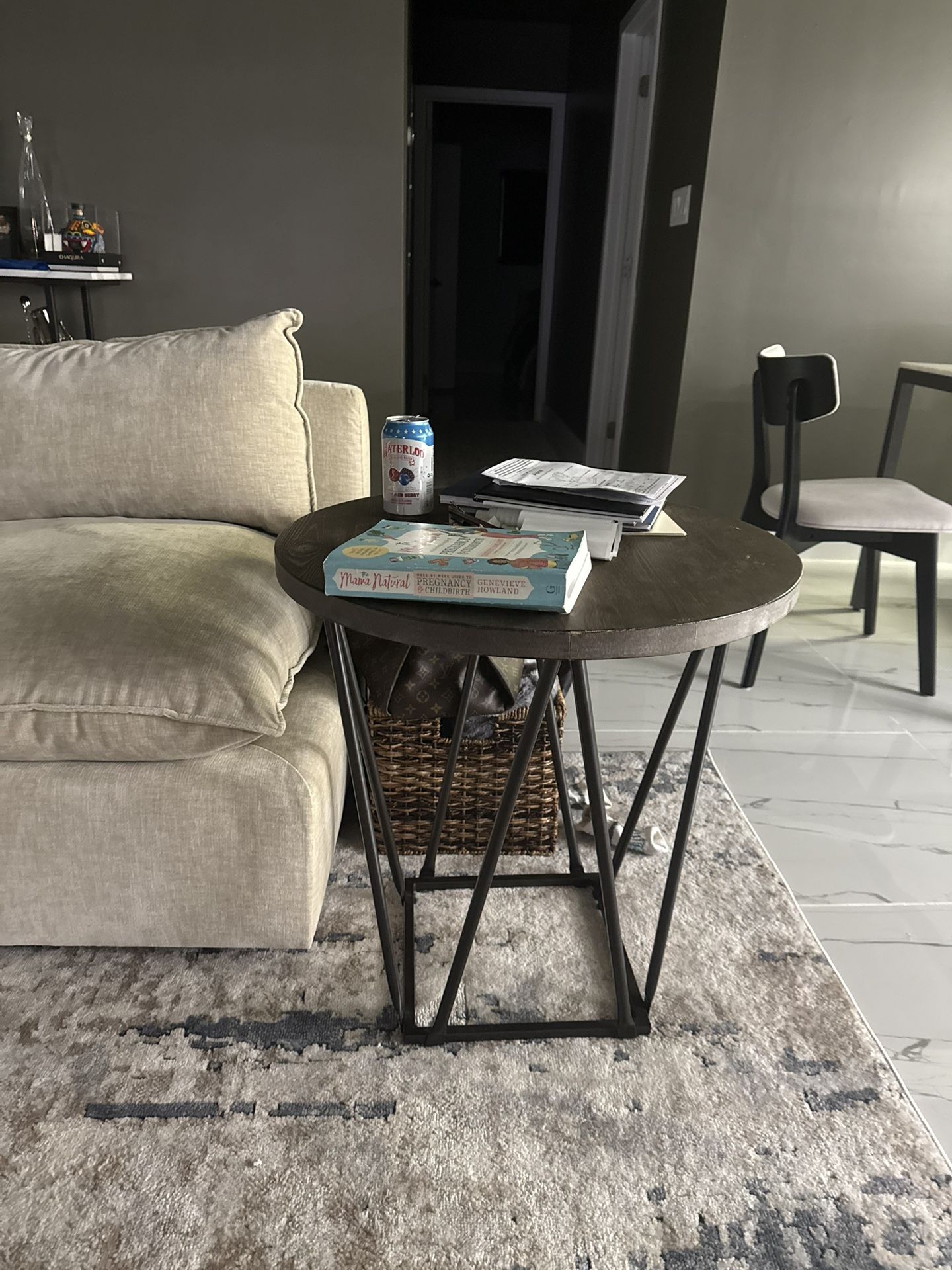 (2) Side Table Or Coffee Table
