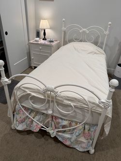 White Ornate Metal Twin Bed Frame