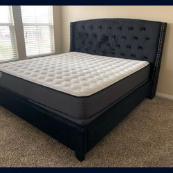 Queen Size Bed Frame With Mattress 
