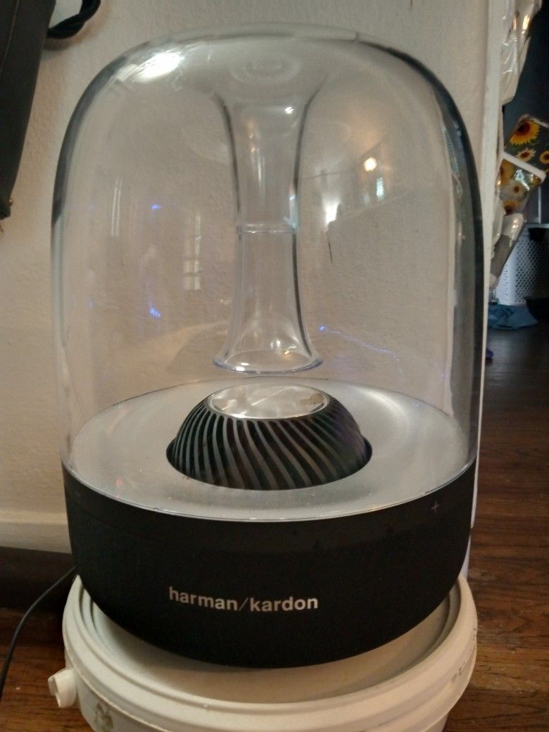 Harmon Kardon Aura Bluetooth Speaker ***Price Reduction***