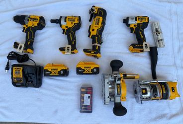 Set de herramientas DEWALT