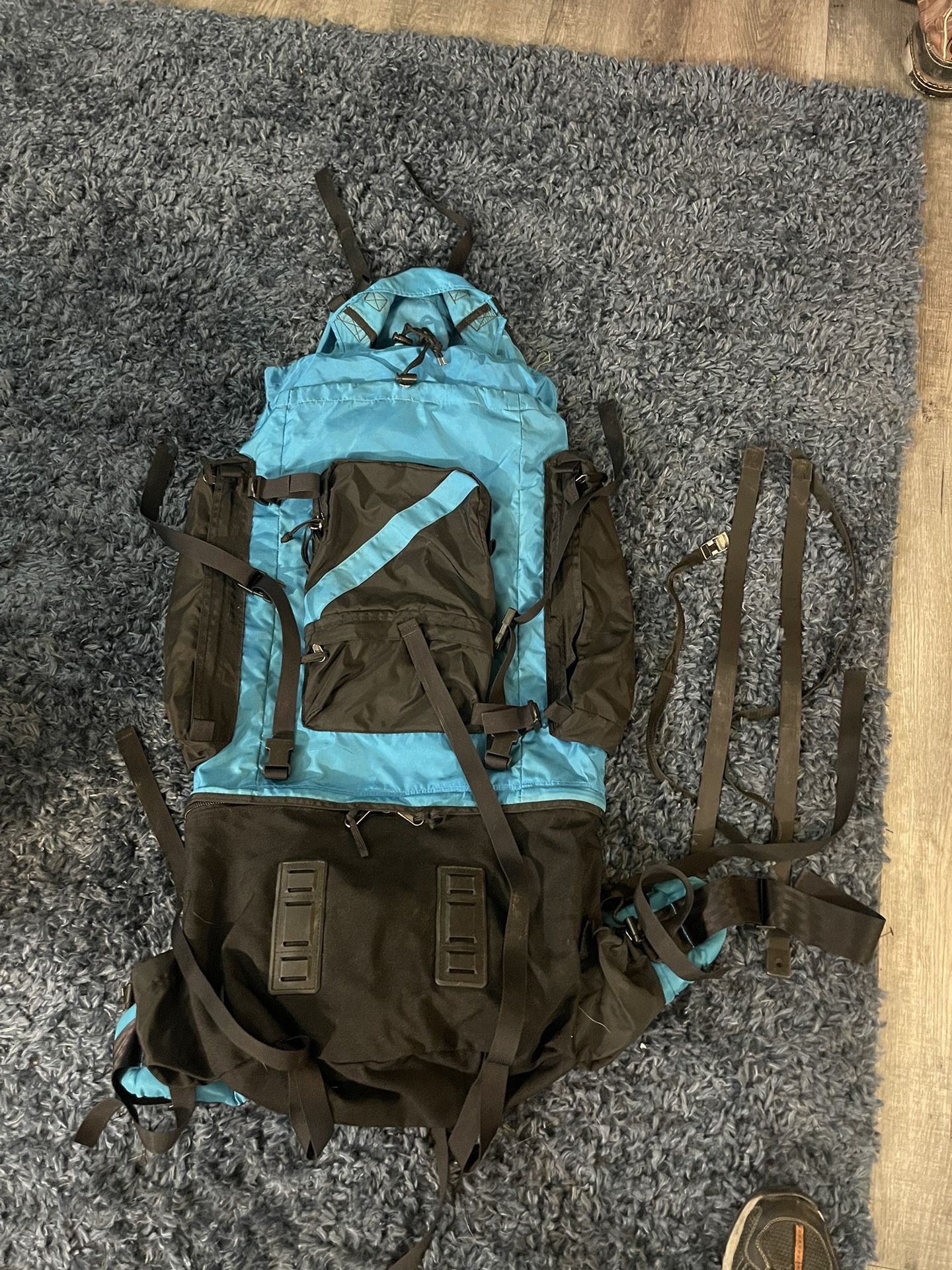 Camp trails catskill backpack cheap