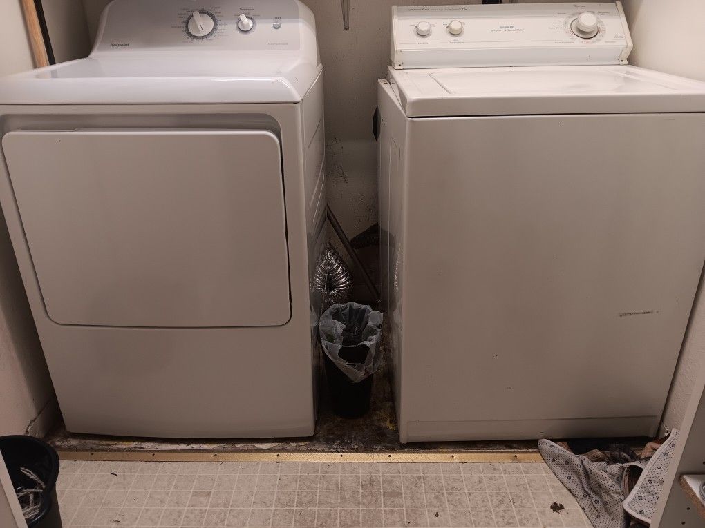 Washer And Dryer Set